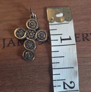 Jamea Avery Floral Sterling Silver Cross Pendant